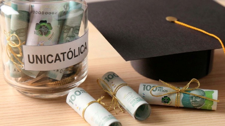 30 años, 30 becas para transformar tu futuro