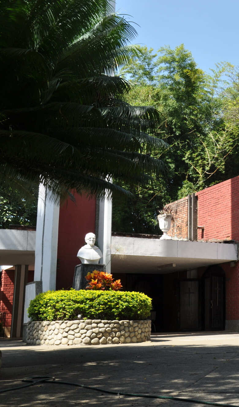 sede-melendez-capilla-1