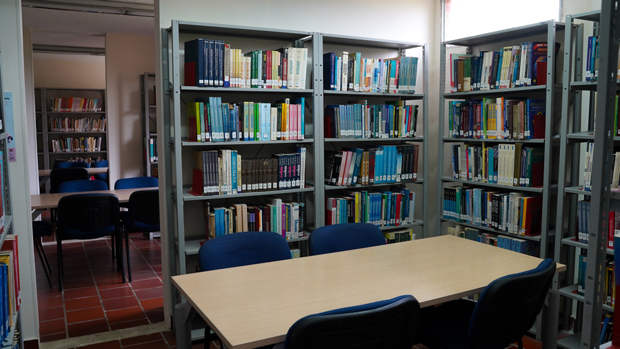 biblioteca