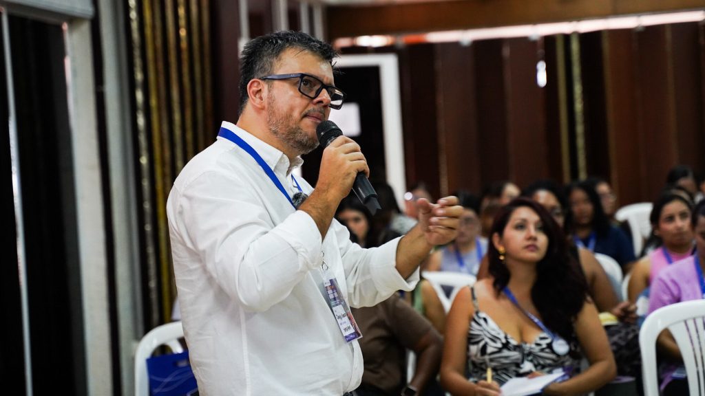 Trabajo Social fortalece herramientas para actuar en emergencias